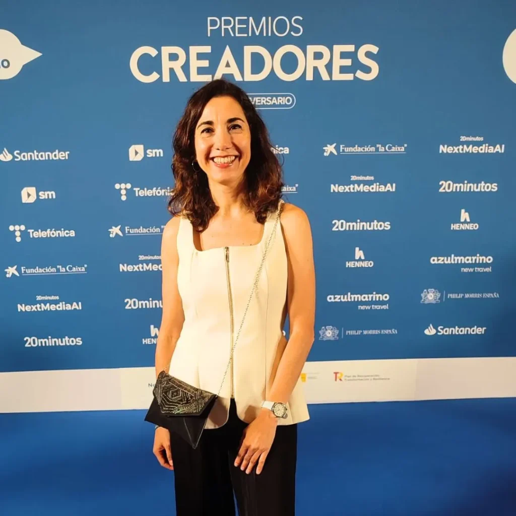 Premios Creadores Clara Mendoza Mirlo Blanco
